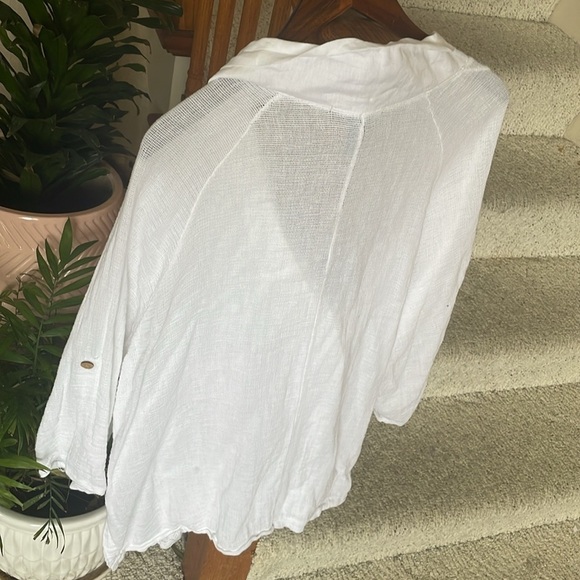 Saks Fifth Avenue Linen Sweater Cover Up Shirt - Picture 4 of 11